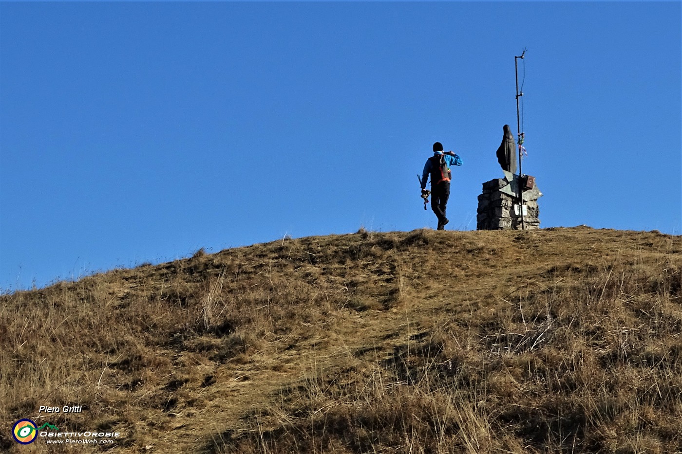 62 In arrivo alla Madonnina de 'I Canti' (1563 m).JPG